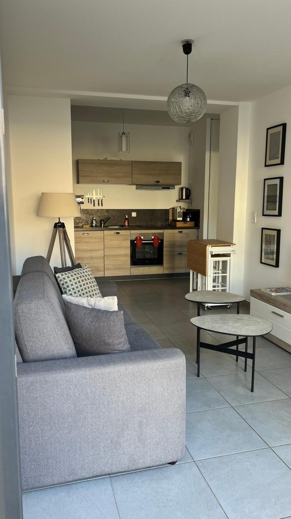 Apartment T2 - Rez-de-jardin, Proche Et Commerces